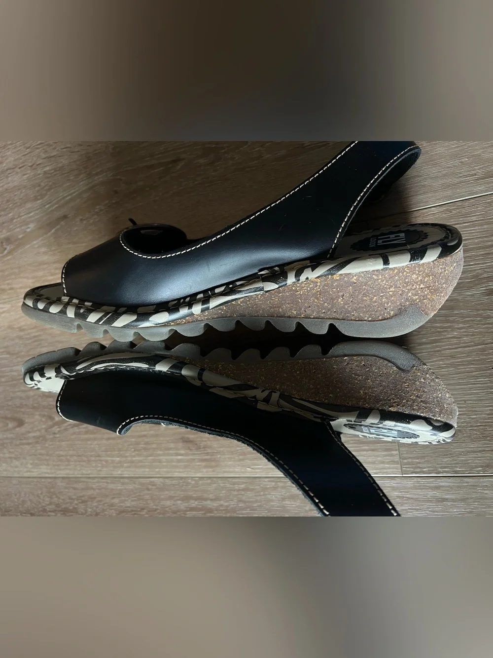 FLY London Tram723fly Leather Slingback Platform Sandals Black White EU 41 US 10